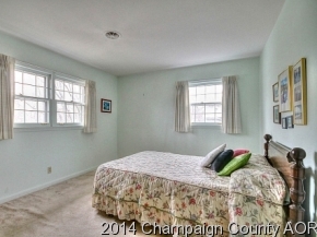 1814 Robert, Champaign, IL 61821 photo 18