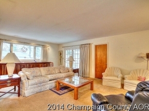 1814 Robert, Champaign, IL 61821 photo 11
