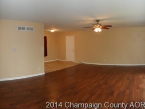 730 Morningside Dr, Rantoul, IL 61866 photo 3