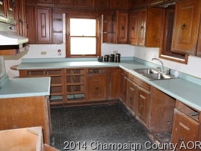 210 Mccarty, Muncie, IL 61857 photo 7