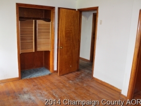 210 Mccarty, Muncie, IL 61857 photo 4