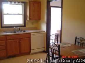 908 Pinecrest Dr, Rantoul, IL 61866 photo 8