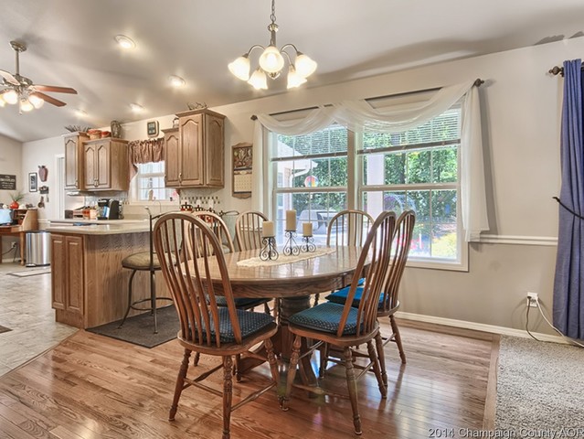 7841 Buttercup Rd, Weldon, IL 61882 photo 9