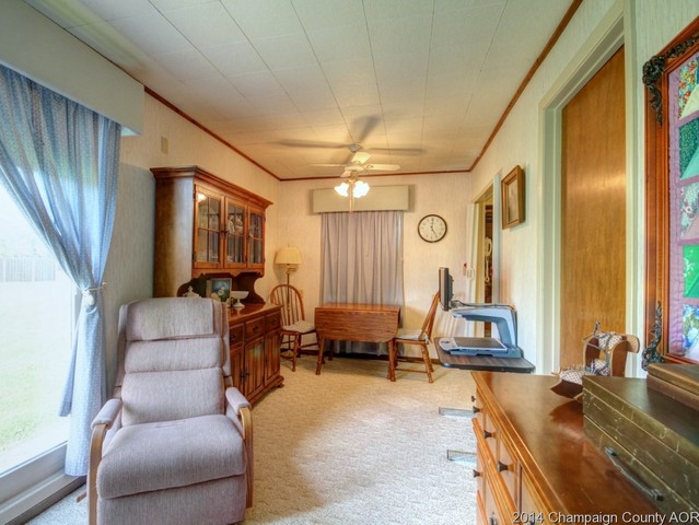 245 S Eldon, Cisco, IL 61830 photo 8