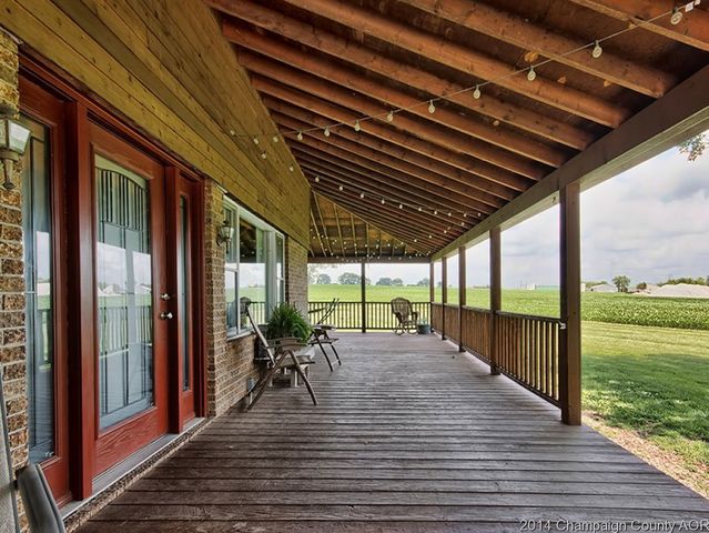 202 E Meade, White Heath, IL 61884 photo 4