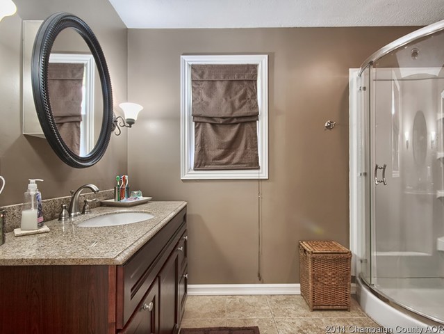 202 E Meade, White Heath, IL 61884 photo 20