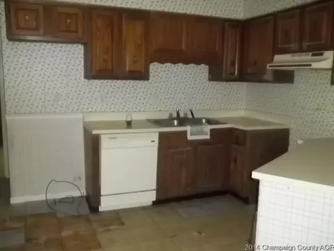 3029 Sherborn, Springfield, IL 62702 photo 4