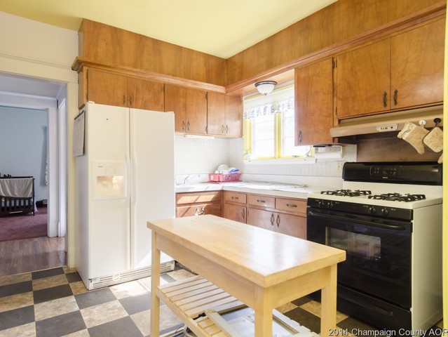 312 N Edwin St, Champaign, IL 61821 photo 9