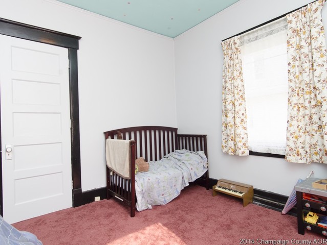 312 N Edwin St, Champaign, IL 61821 photo 16