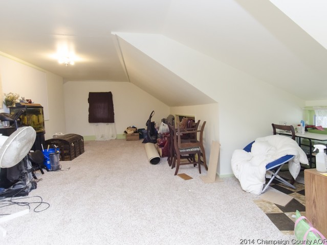 312 N Edwin St, Champaign, IL 61821 photo 13