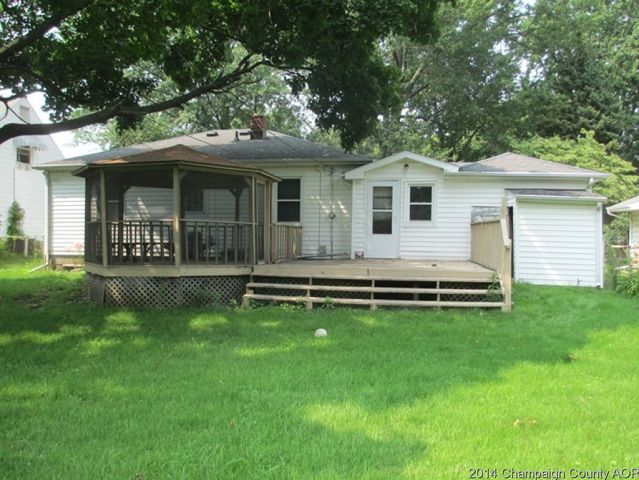 108 Flora Dr, Champaign, IL 61821 photo 8