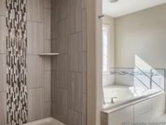 2103 Max Run, Champaign, IL 61822 photo 14