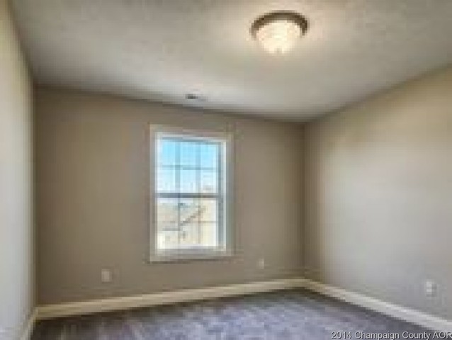 2103 Max Run, Champaign, IL 61822 photo 17