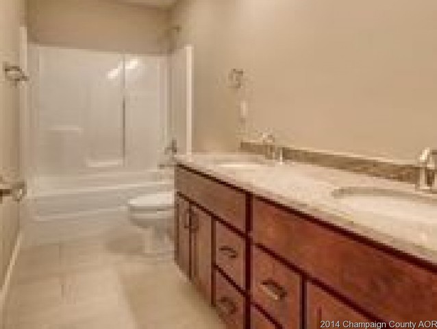2103 Max Run, Champaign, IL 61822 photo 16