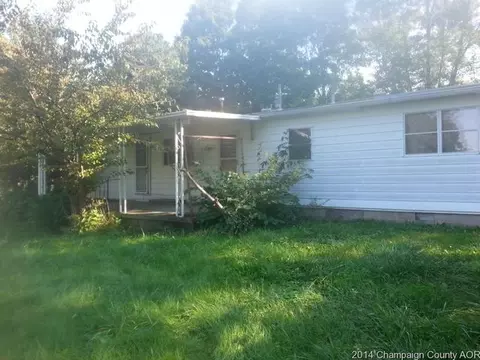1209 E 14th St, Georgetown, IL 61846 photo 2