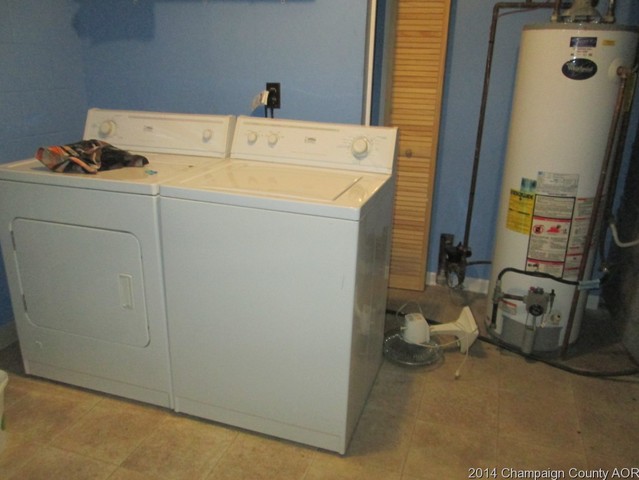 2902 W Daniel St, Champaign, IL 61821 photo 15