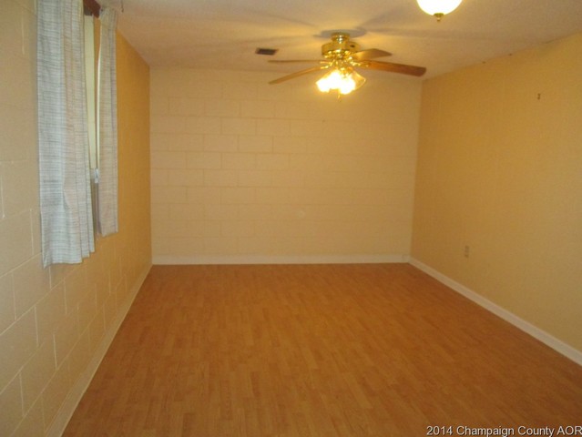 2902 W Daniel St, Champaign, IL 61821 photo 13