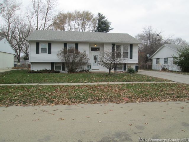 2902 W Daniel St, Champaign, IL 61821 photo 1