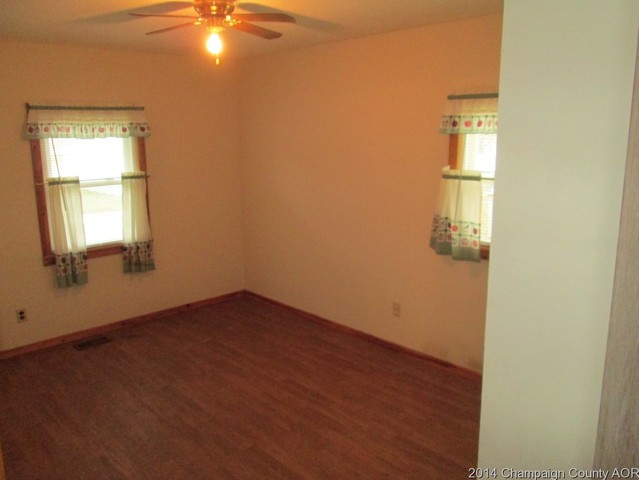 2902 W Daniel St, Champaign, IL 61821 photo 6