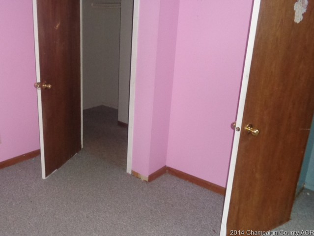 106 N Seminary St, Downs, IL 61736 photo 9