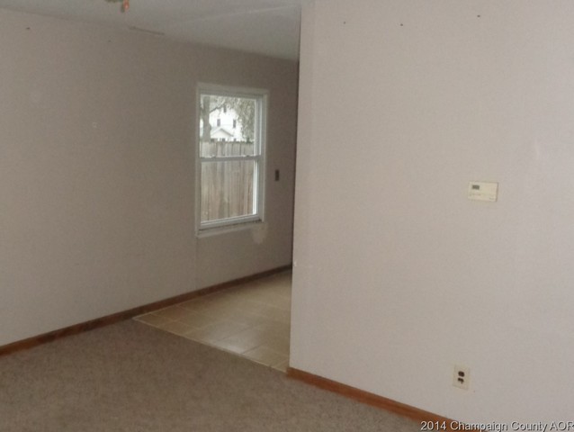 106 N Seminary St, Downs, IL 61736 photo 5
