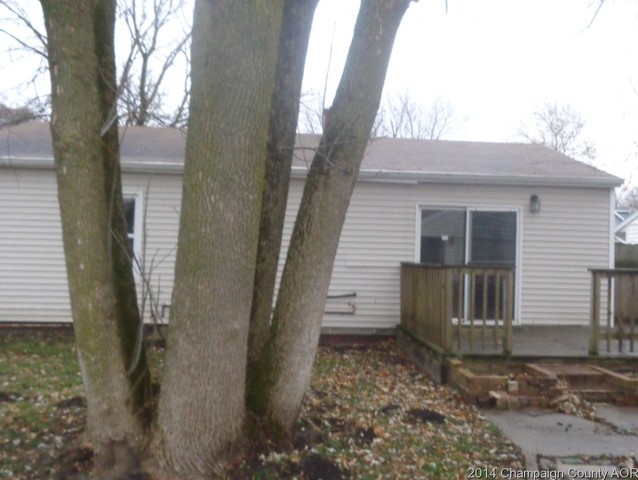 106 N Seminary St, Downs, IL 61736 photo 3