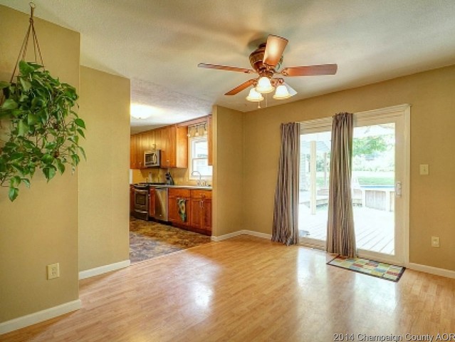 1369 E Cr 2250 N, White Heath, IL 61884 photo 12