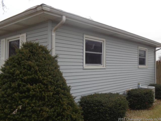 1105 Oklahoma Ave, Mattoon, IL 61938 photo 2
