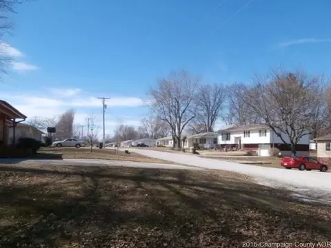 1009 E Grv, Effingham, IL 62401 photo 3