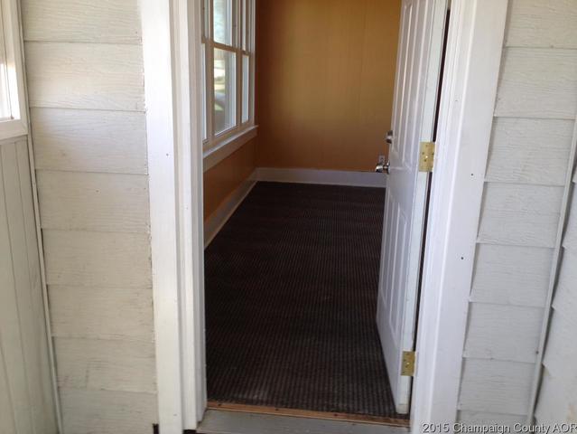505 E Beardsley Ave, Champaign, IL 61820 photo 4