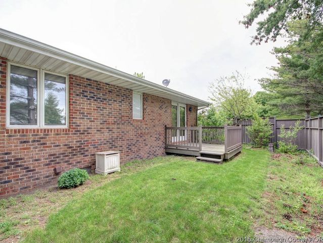 1215 Dickens Dr, Monticello, IL 61856 photo 16