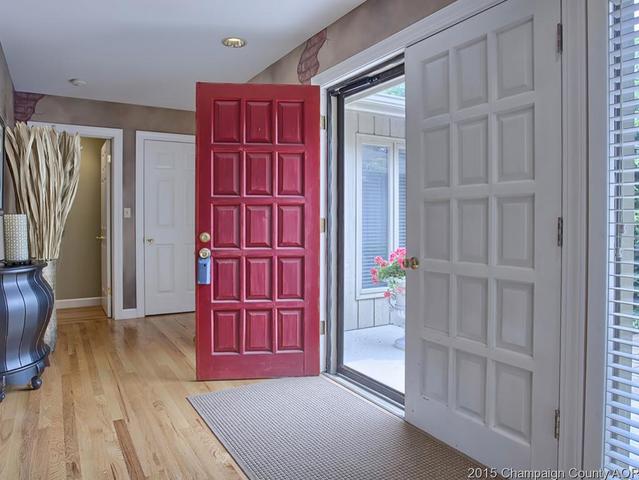 2120 Bristol Rd, Champaign, IL 61821 photo 3