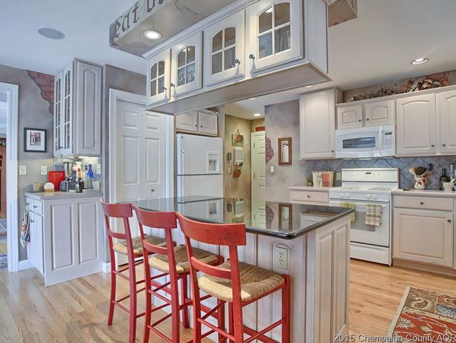 2120 Bristol Rd, Champaign, IL 61821 photo 9