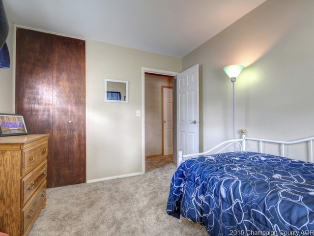 1005 Maplepark Dr, Champaign, IL 61821 photo 14