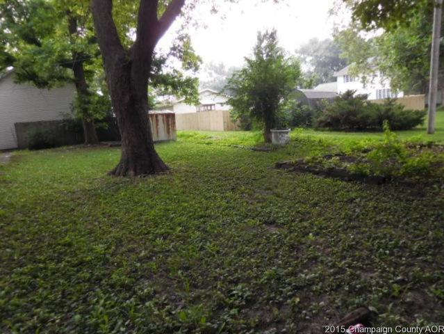 159 E Park St, Argenta, IL 62501 photo 2