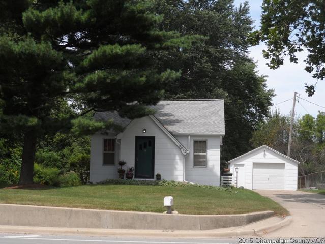 2012 E Main St, Urbana, IL 61802 photo 2