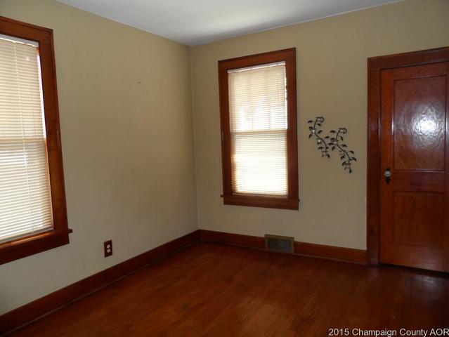 2012 E Main St, Urbana, IL 61802 photo 9
