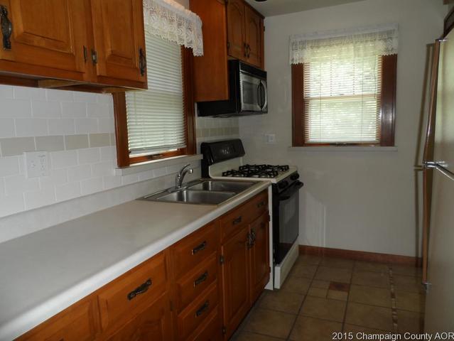 2012 E Main St, Urbana, IL 61802 photo 7