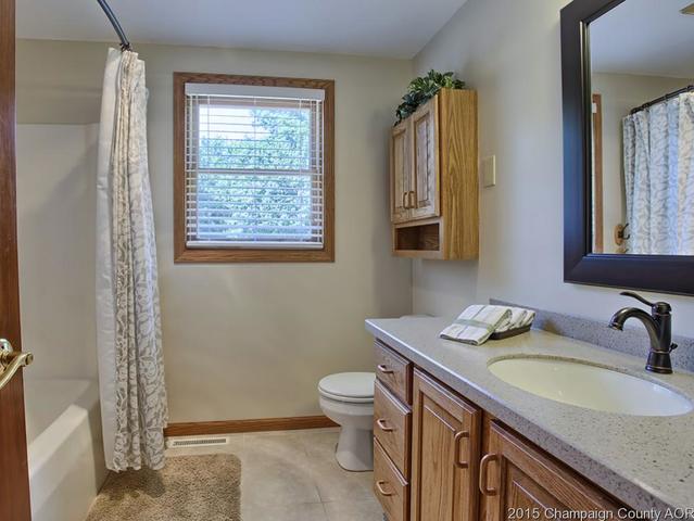 7851 Buttercup Rd, Weldon, IL 61882 photo 17