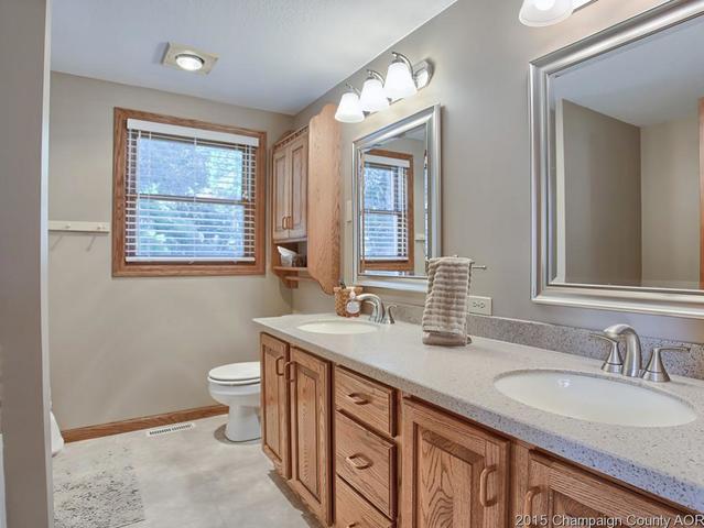 7851 Buttercup Rd, Weldon, IL 61882 photo 14