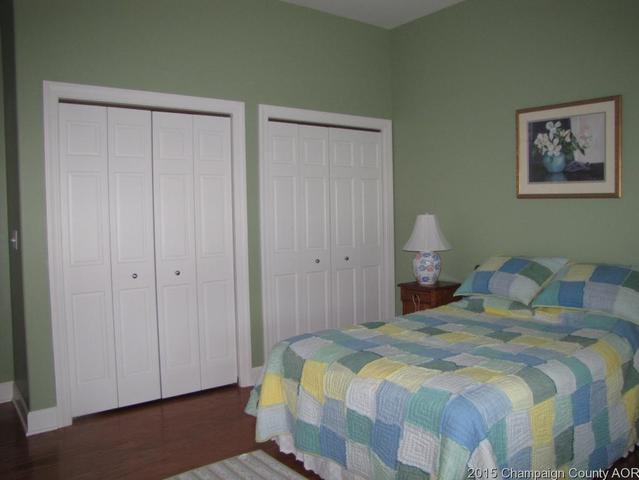 131 E Lincoln St, Arthur, IL 61911 photo 9