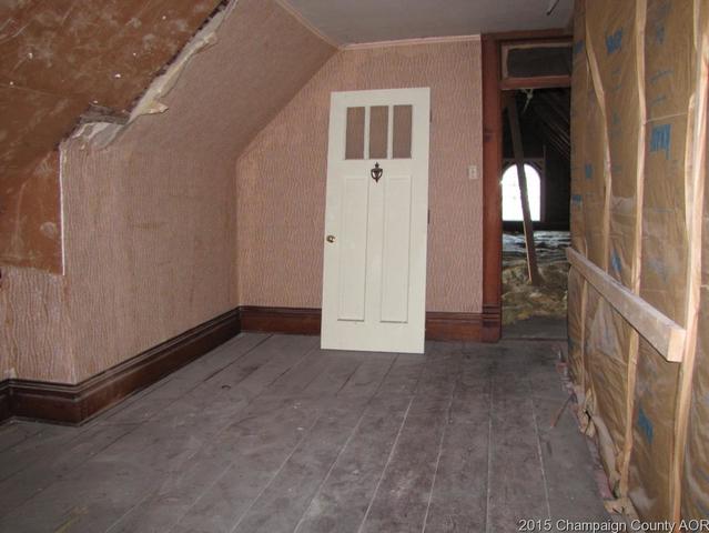 131 E Lincoln St, Arthur, IL 61911 photo 24