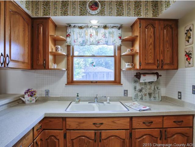 1906 David Dr, Champaign, IL 61821 photo 10