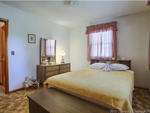 1906 David Dr, Champaign, IL 61821 photo 15
