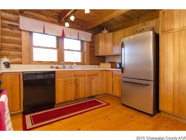 1419 Riverbend Ln, White Heath, IL 61884 photo 11