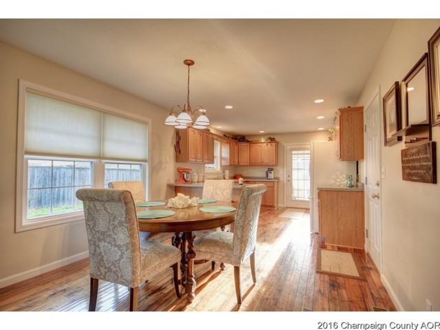 609 Clovis Ct, Sidney, IL 61877 photo 7