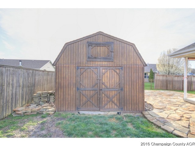 609 Clovis Ct, Sidney, IL 61877 photo 23