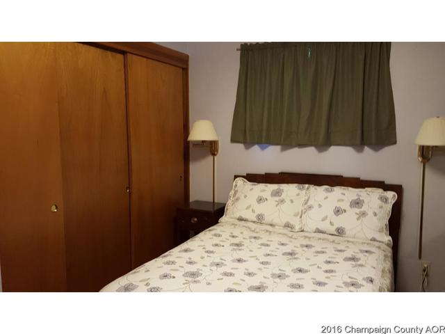 1906 Broadmoor Dr, Champaign, IL 61821 photo 12