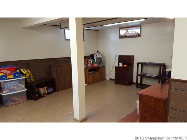 1906 Broadmoor Dr, Champaign, IL 61821 photo 18