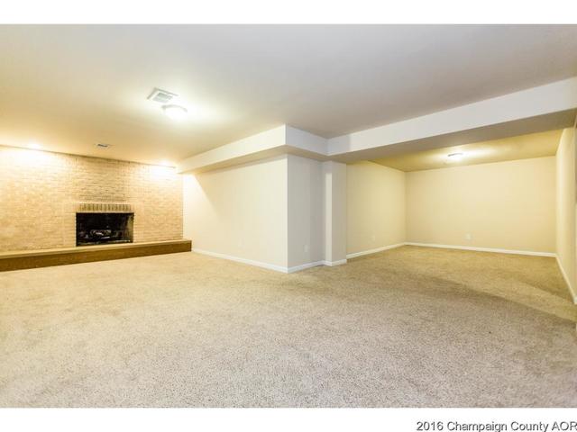 1012 Maplepark Dr, Champaign, IL 61821 photo 17